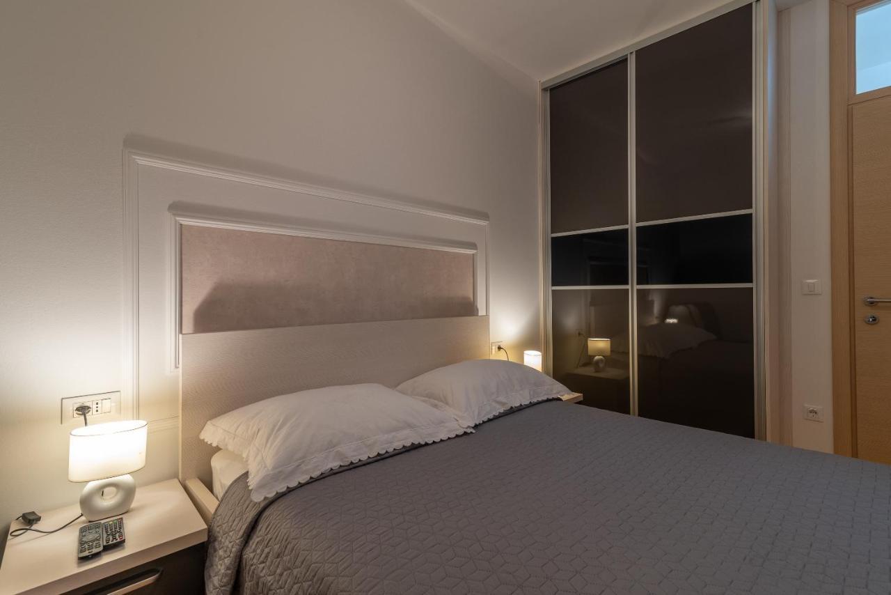 Apartman Lorena トロギール エクステリア 写真
