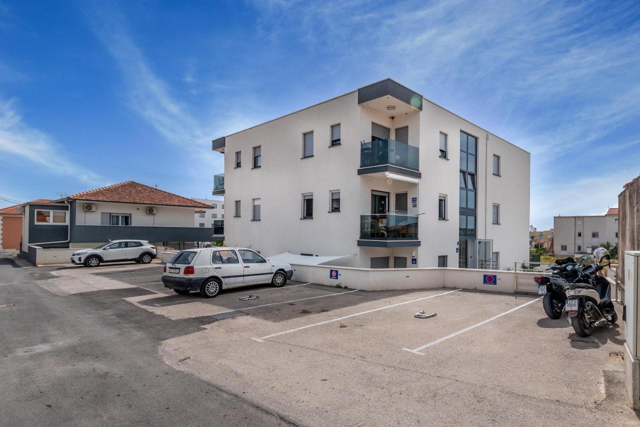 Apartman Lorena トロギール エクステリア 写真