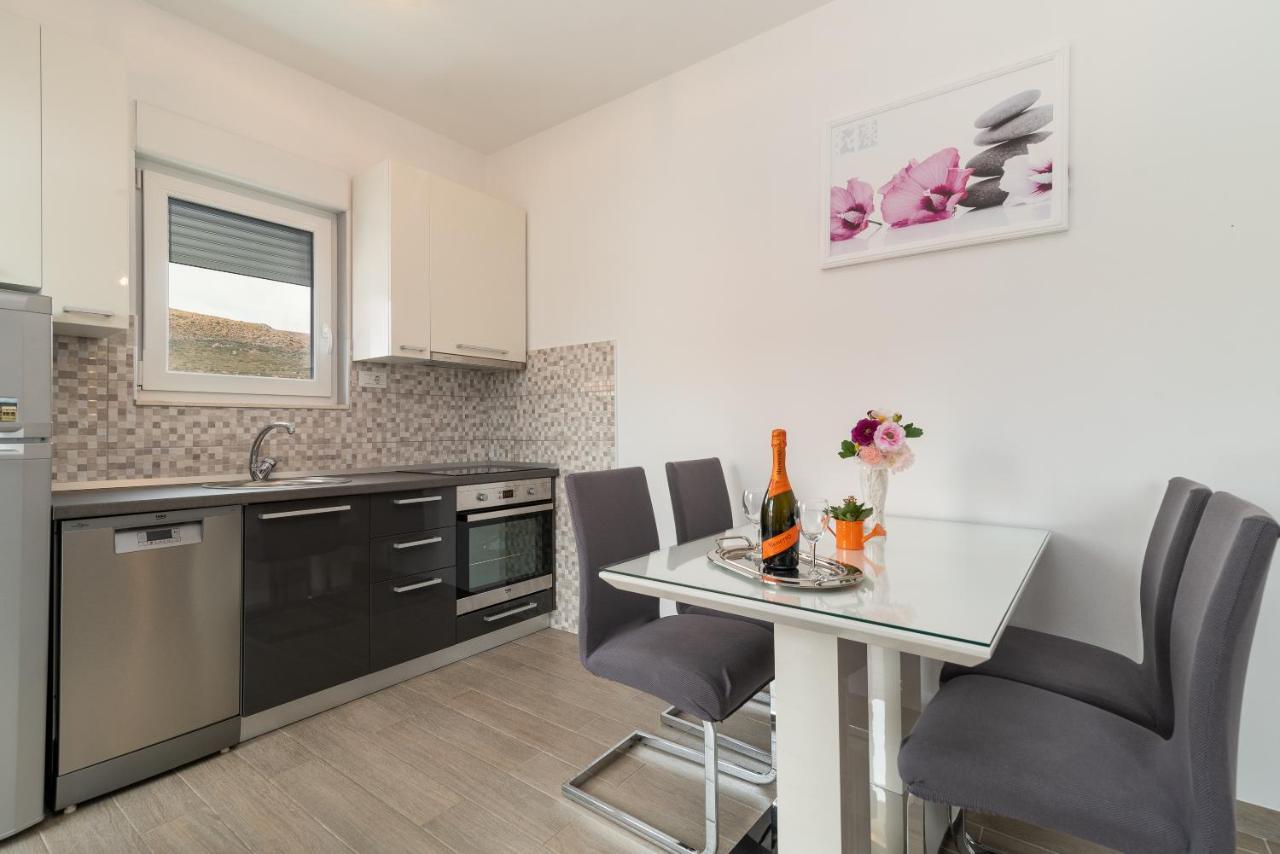Apartman Lorena トロギール エクステリア 写真